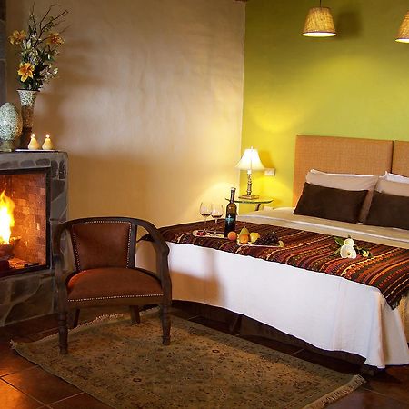 Hotel Villa Cassis Tapalpa Kamer foto