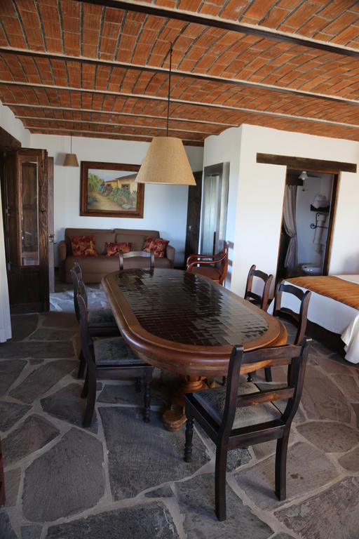 Hotel Villa Cassis Tapalpa Kamer foto