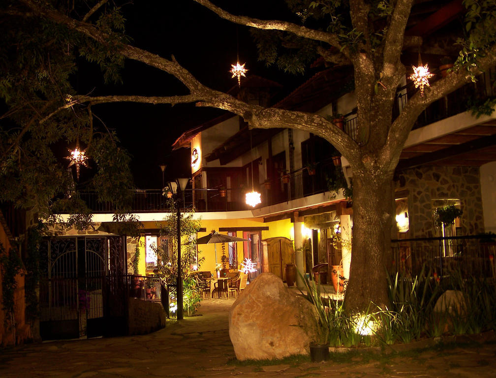 Hotel Villa Cassis Tapalpa Buitenkant foto